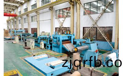 薄闆(ban)開(kai)捲(juan)矯平跟蹤(zong)橫切線(xian)